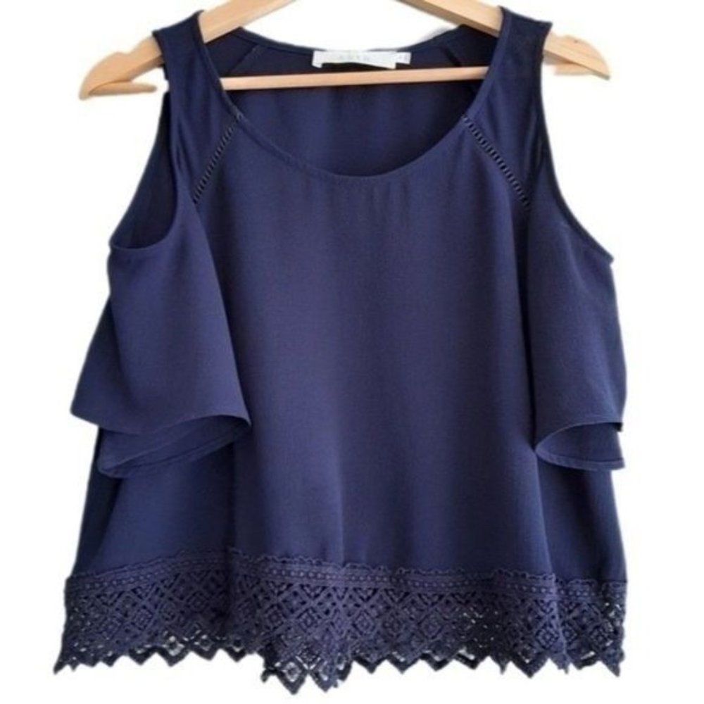 ASTR The Label Cold Shoulder Blouse Lace Trim Sz S
